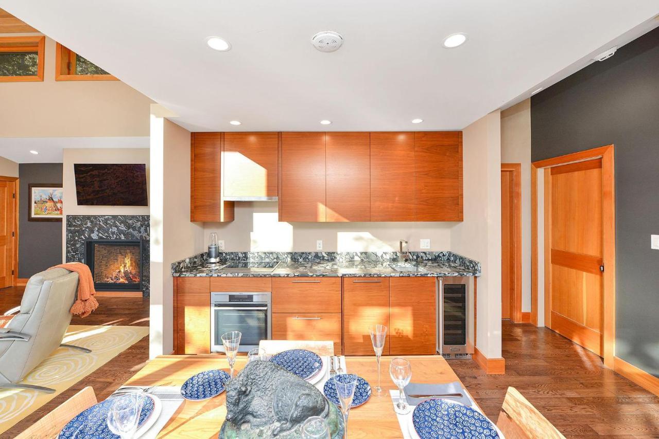 Salishan Tree House Suite 科威恰湾 外观 照片