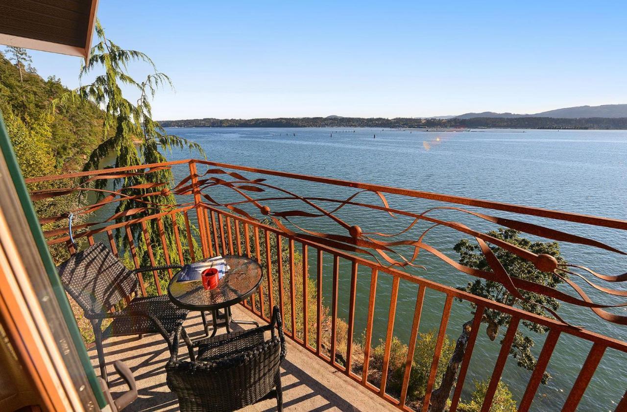 Salishan Tree House Suite 科威恰湾 外观 照片